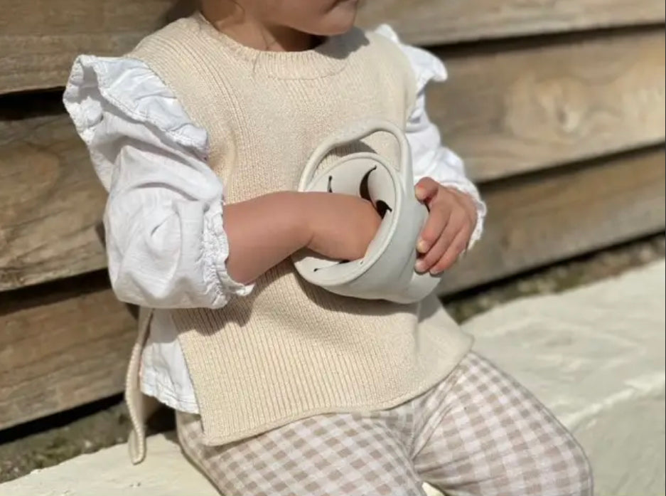 Collapsible Snacking Cups With Clip On Lid