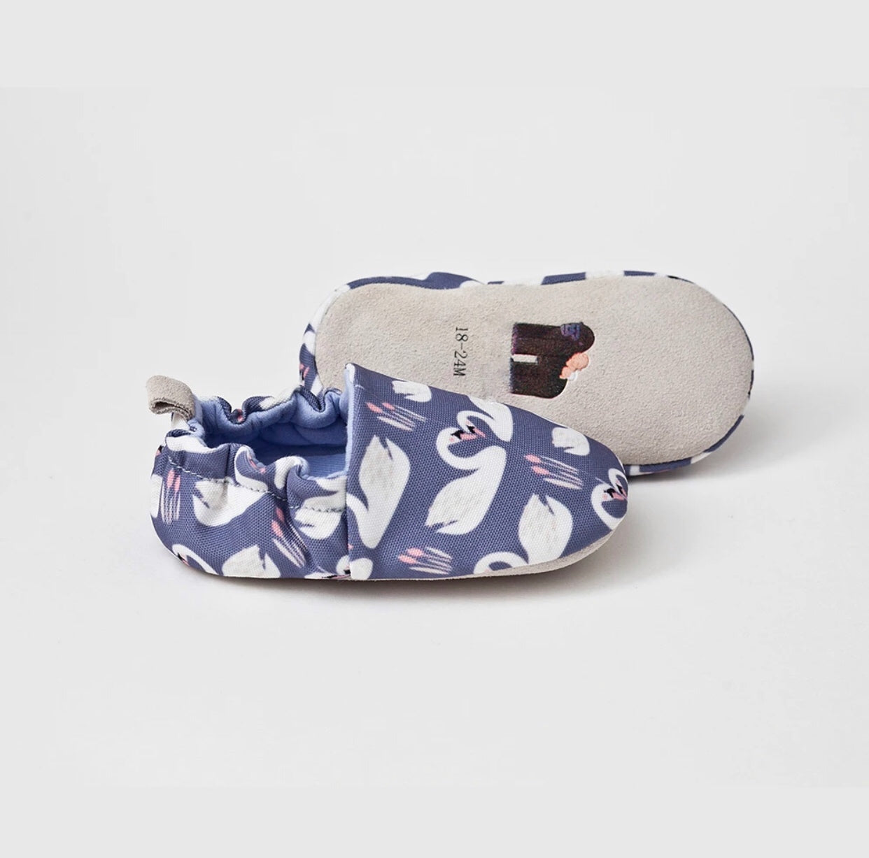 Tiny Toes Swan Shoes